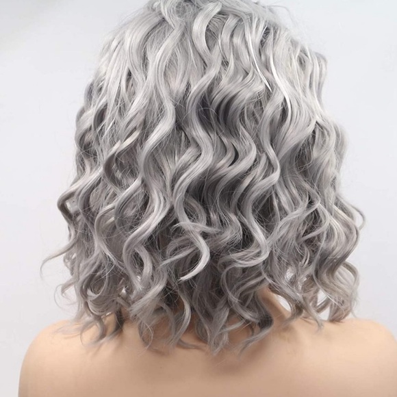Silver Gray SHORT BOB WAVY Lace Front Wig *NEW* - Picture 3 of 5